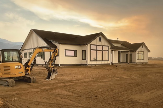 Building vs. Buying: Why More Families Are Choosing to Build New in Oregon